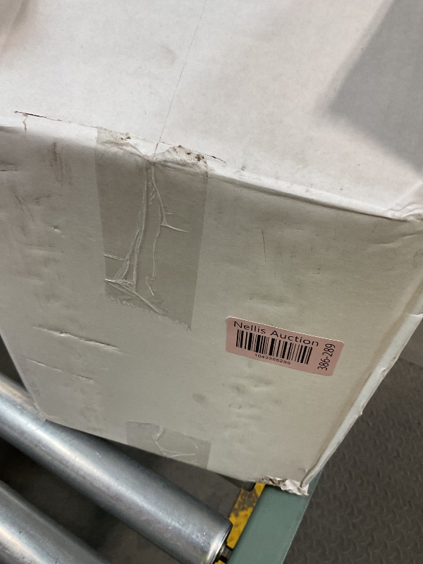 Photo 1 of **4 REAMS**Hammermill Printer Paper, Premium Laser Print 32 lb, 8.5 x 11-8 Ream (4000 Sheets) - 98 Bright, Made in the USA, 104646C