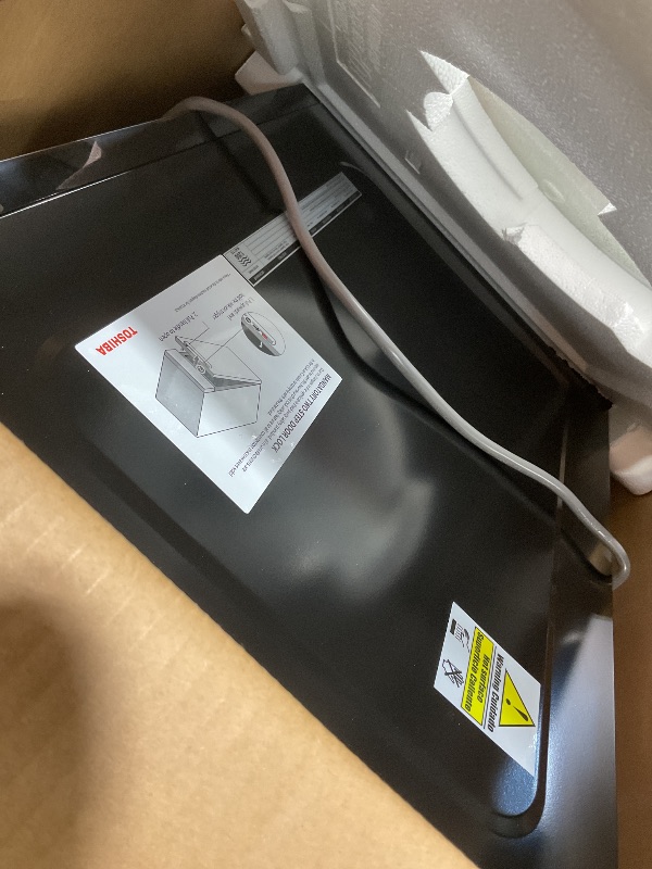 Photo 1 of Toshiba ML-EM62P(SS) Large Countertop Microwave with Smart Sensor, 6 Menus, Auto Defrost, ECO Mode, Mute Option & 16.5" Position Memory Turntable, 2.2 Cu Ft, 1200W, Stainless Steel