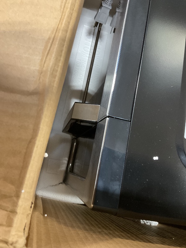 Photo 1 of Toshiba ML-EM62P(SS) Large Countertop Microwave with Smart Sensor, 6 Menus, Auto Defrost, ECO Mode, Mute Option & 16.5" Position Memory Turntable, 2.2 Cu Ft, 1200W, Stainless Steel