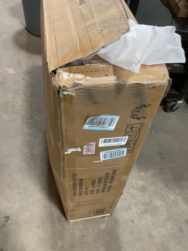 Photo 1 of **SELLING FOR PARTS AS PARTIAL SET**Box of partial couch set. Green. 