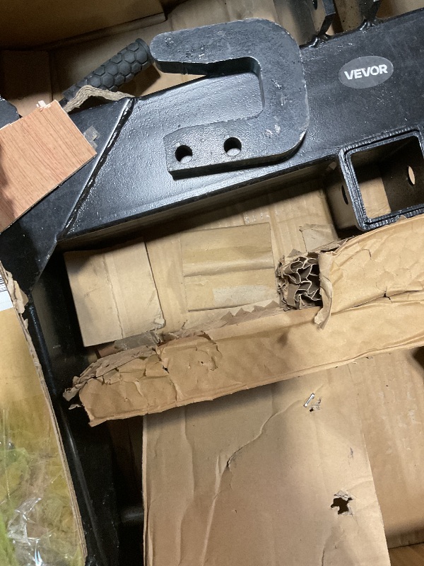 Photo 1 of **MISSING TWO HARDWARE CONNECTOR PIECES. SCRAPES****VEVOR 3-Point Quick Hitch with 2 in Receiver, 3000 Lbs Lift Capacity, 3-Pt Hitch with 5 Level Adjustable Bolt, Adaptation to Category 1 & 2 Tractor, Heavy Duty 3 Point Attachments, Black