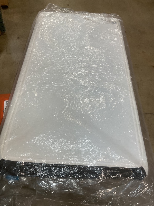 Photo 1 of **DIRT FROM TRANSPORT **Twin size mattress.
