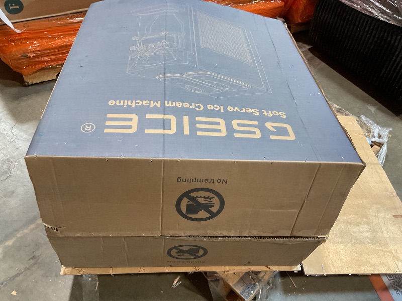 Photo 1 of **DIRT. SSCRAPES**GSEICE BJK428S 3600W Commercial Ice Cream Maker, 11-12.2 Gal/H, 2+1 Flavors Soft Serve Machine, 2.1 Gal Hoppers, 0.53 Gal Cylinders, Puffing & Pre-Cooling