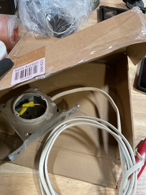 Photo 1 of **SELLING FOR PARTS **Electric wire