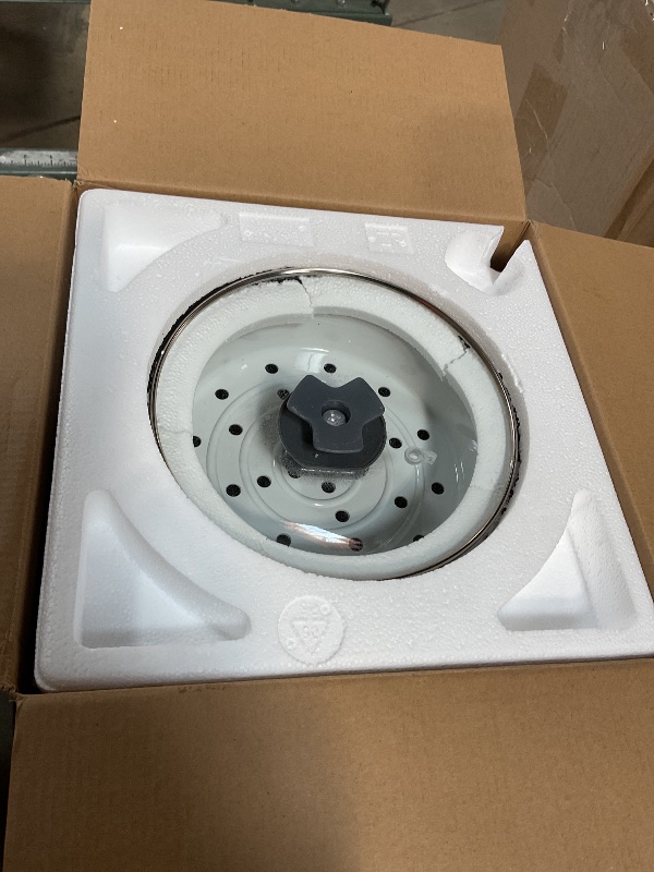 Photo 1 of ***FOR PARTS ONLY/ NON-FUNCTIONAL*** BLACK+DECKER 16-Cup Rice Cooker, RC516, 8-Cup Uncooked Rice, Steaming Basket, Removable Non-Stick Bowl, One Touch