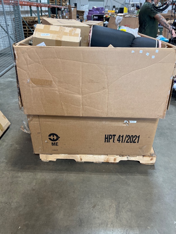 Photo 1 of *** NON REFUNDABLE ***
TRASH/NON SELL PALLET
MUST BRING TRUCK TO PICK UP
