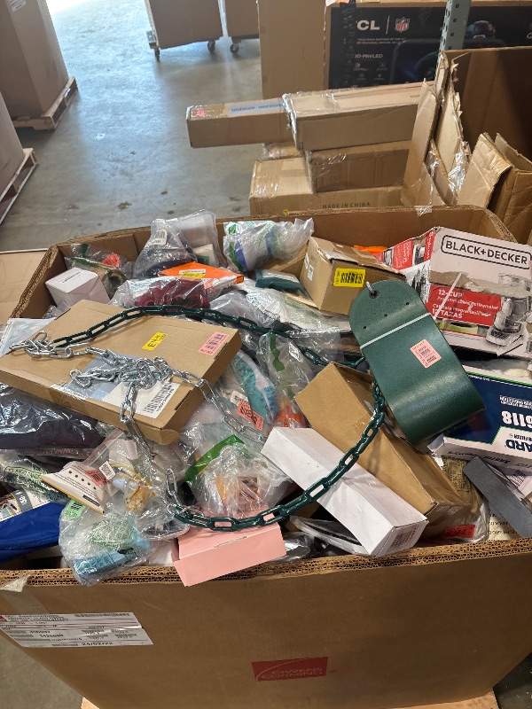 Photo 1 of *** NON REFUNDABLE *** 
TRASH/NON SELL PALLET must bring truck to pick up