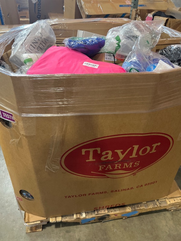 Photo 1 of *** NON REFUNDABLE *** 
**MUST BRING TRUCK TO PICK UP**
TRASH/NON SELL PALLET