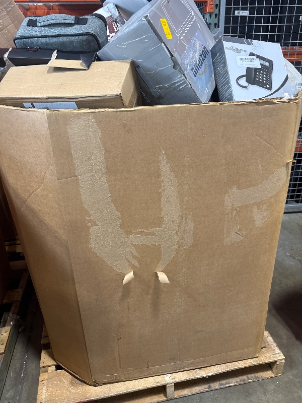 Photo 1 of *** NON REFUNDABLE *** **MUST BRING TRUCK TO PICK UP** TRASH/NON SELL PALLET