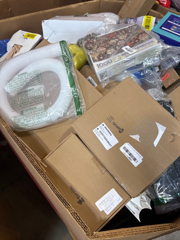 Photo 1 of *** NON REFUNDABLE *** **MUST BRING TRUCK TO PICK UP** TRASH/NON SELL PALLET