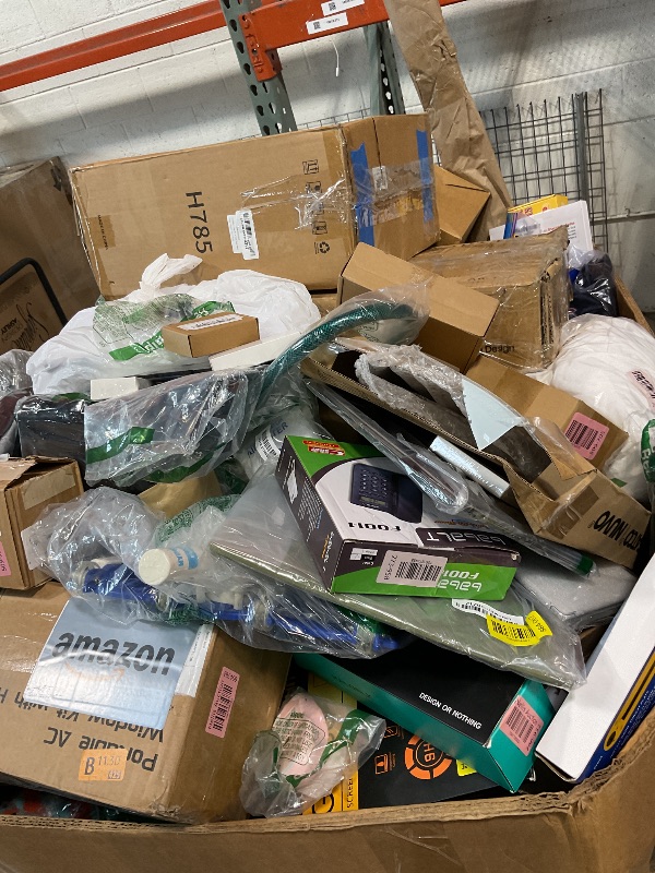 Photo 1 of *** NON-REFUNDABLE ***MUST BRING A TRUCK TO PICK UP**** TRASH/NON SELL PALLET***