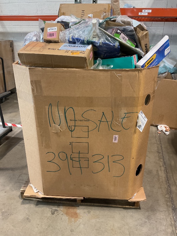 Photo 1 of *** NON-REFUNDABLE ***MUST BRING A TRUCK TO PICK UP**** TRASH/NON SELL PALLET***