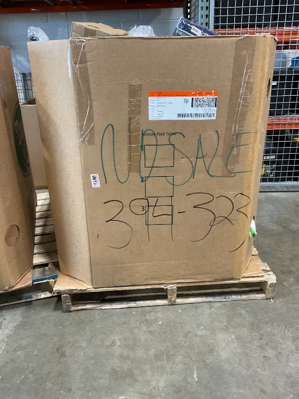 Photo 1 of *** NON-REFUNDABLE ***MUST BRING A TRUCK TO PICK UP**** TRASH/NON SELL PALLET***