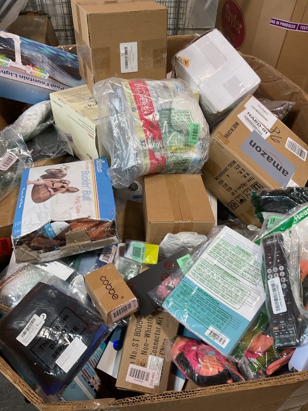 Photo 1 of *** NON-REFUNDABLE ***MUST BRING A TRUCK TO PICK UP**** TRASH/NON SELL PALLET***