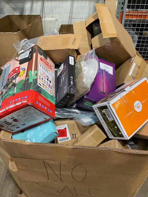 Photo 1 of *** NON-REFUNDABLE ***MUST BRING A TRUCK TO PICK UP**** TRASH/NON SELL PALLET***