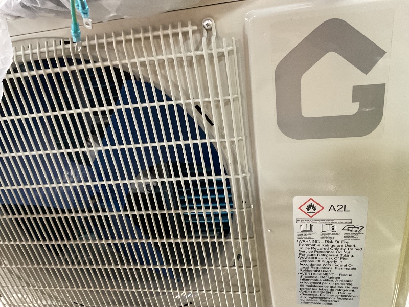 Photo 1 of ****PARTIAL SET BOX 1 OF 2 CONDENSOR ONLY**** 9000 BTU Mini Split Air Conditioner, 18.5 SEER2 208-230V Split Unit Ac and Heat Cool Up to 450 Sq.Ft, Ductless Air Conditioner w/Complete Installation Kit,Remote,2.0 Wifi Control,Low Noise