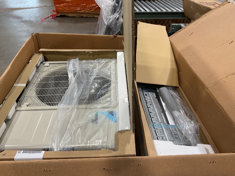Photo 1 of *used/damages*Daikin 18,000 BTU 18 SEER2 Entra R32 Series Ductless Mini Split Heat Pump System w/Maxwell