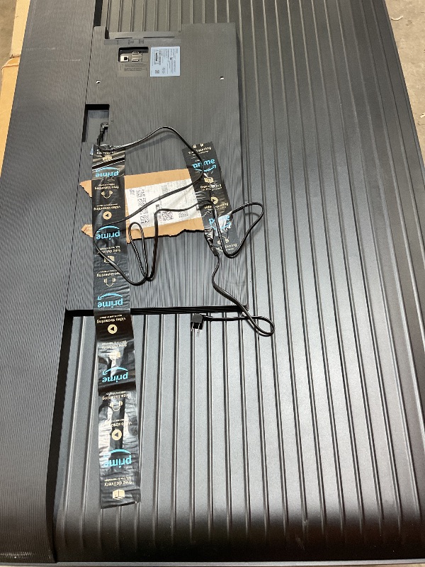 Photo 1 of ****BROKEN DAMAGED TELEVISION. PARTS ONLY**** SAMSUNG 75-Inch Class QLED Q6F Series Smart TV (2025 Model, 75Q6F) Q4 Lite Processor, Quantum HDR, Motion Xcelerator 60Hz, Color Booster, 4K Upscaling, Works with Alexa
