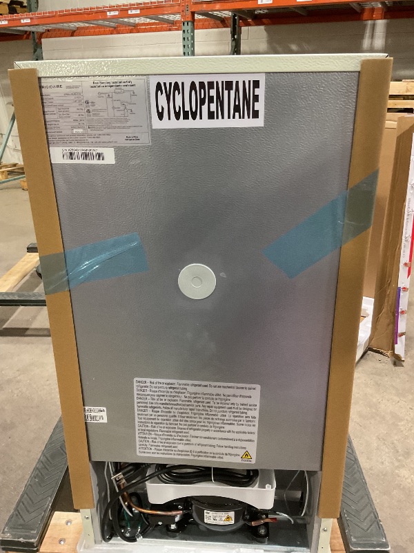 Photo 1 of *missing handle*Frigidaire EFR840-Cream EFR840 Retro Mini Fridge with Freezer & Side Bottle Opener-Small 2 Door Refrigerator for Office Bar or College Dorm Room-3.1 Cu Ft (Cream)