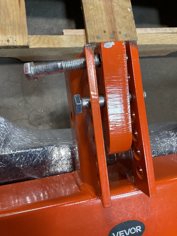 Photo 1 of **MINOR SCRAPE DAMAGE FROM TRANSPORT **VEVOR 3-Point Quick Hitch with 2 in Receiver, 3000 Lbs Lift Capacity, 3-Pt Hitch with 5 Level Adjustable Bolt, Adaptation to Category 1 & 2 Tractor, Heavy Duty 3 Point Attachments, Orange