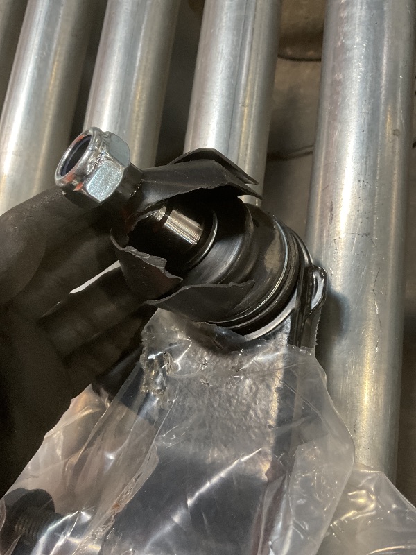 Photo 1 of **PLASTIC COVER BROKEN**Detroit Axle - Front Left Lower Control Arm for Chevy Trailblazer EXT GMC Envoy XL XUV Buick Rainier Ascender 9-7X Bravada, Lower Left Control Arm w/Ball Joint Assembly Replacement