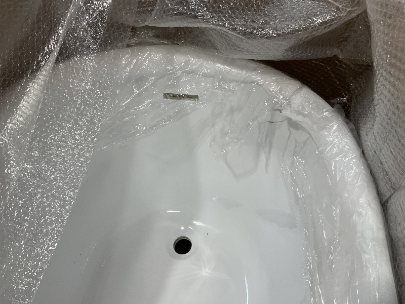 Photo 1 of ***FRAMING IS CRACKED IN THE FRONT OF TUB SHELL*** WOODBRIDGE 54" Acrylic Freestanding Bathtub Contemporary Soaking White Tub with Matte Black Overflow and Drain,B0006-MB