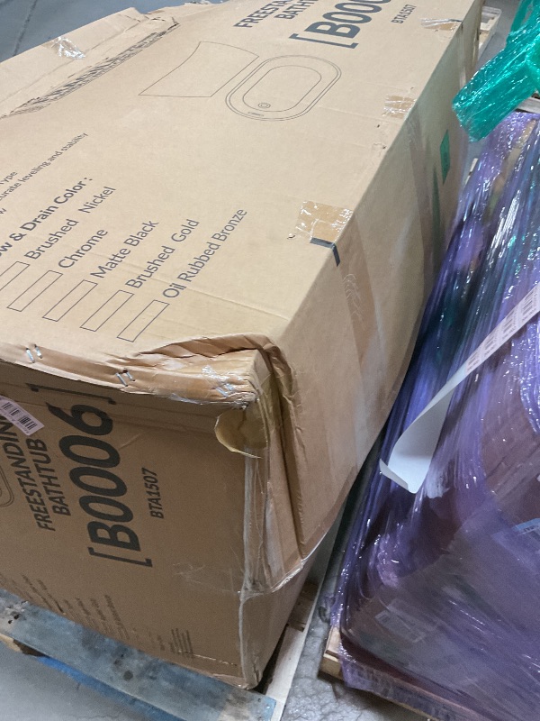 Photo 1 of ***FRAMING IS CRACKED IN THE FRONT OF TUB SHELL*** WOODBRIDGE 54" Acrylic Freestanding Bathtub Contemporary Soaking White Tub with Matte Black Overflow and Drain,B0006-MB