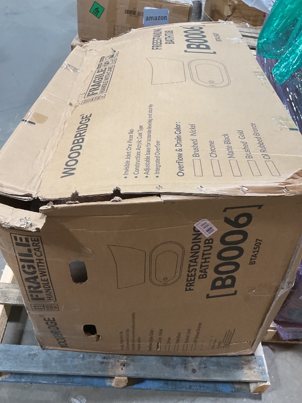 Photo 1 of ***FRAMING IS CRACKED IN THE FRONT OF TUB SHELL*** WOODBRIDGE 54" Acrylic Freestanding Bathtub Contemporary Soaking White Tub with Matte Black Overflow and Drain,B0006-MB