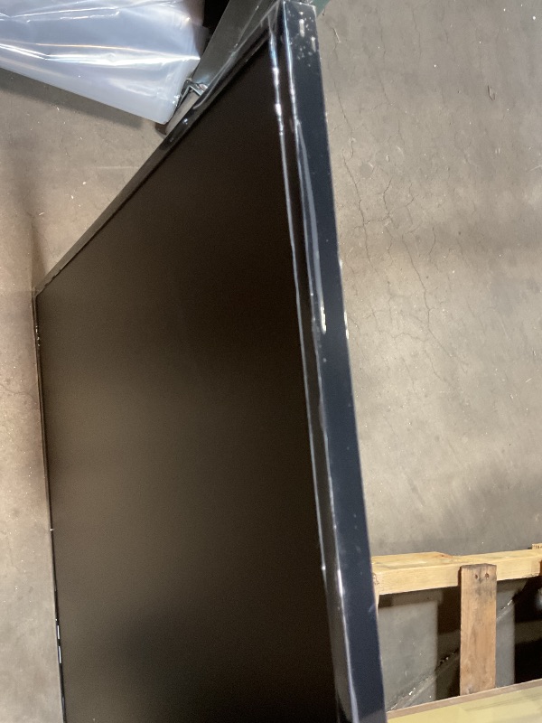 Photo 1 of **TV ONLY. MISSING EVERYTHING ELSE**Samsung 55-Inch Class The Frame LS03F 4K QLED Smart TV (2025 Model) Slim Fit Wall Mount, Modern Frame Design, NQ4 AI Gen2 Processor, Art Mode, Artful Picture Quality, Samsung Vision AI, Alexa Built-in