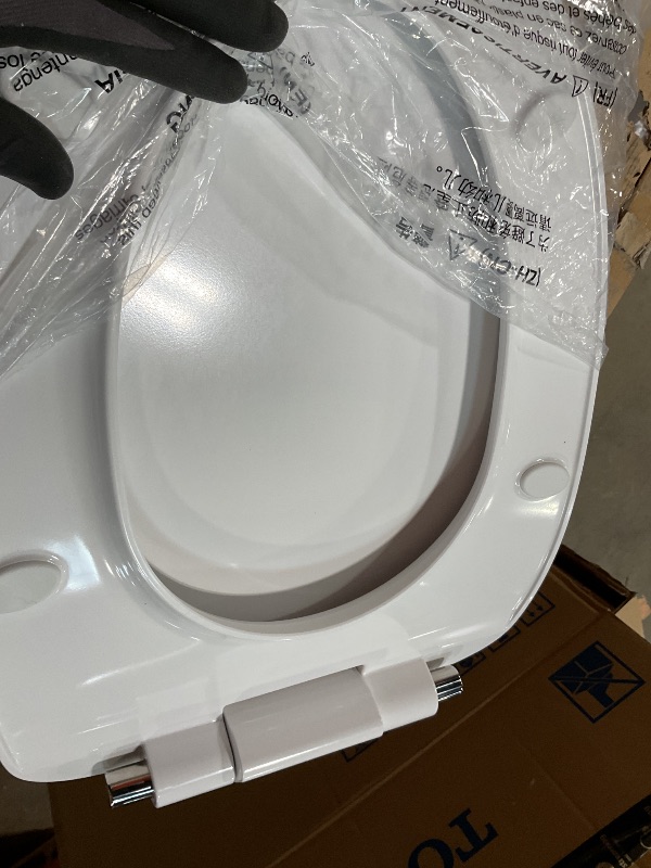 Photo 1 of **MAJOR DAMAGE TO BASE. SELLING FOR PARTS** TOTO® Aquia® IV One-Piece Elongated Dual Flush 1.28 and 0.9 GPF Universal Height, WASHLET®+ Ready Toilet with CEFIONTECT®, Cotton White- MS646234CEMFGN#01