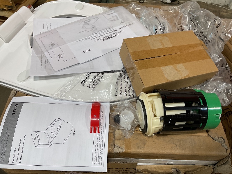 Photo 1 of **MAJOR DAMAGE TO BASE. SELLING FOR PARTS** TOTO® Aquia® IV One-Piece Elongated Dual Flush 1.28 and 0.9 GPF Universal Height, WASHLET®+ Ready Toilet with CEFIONTECT®, Cotton White- MS646234CEMFGN#01