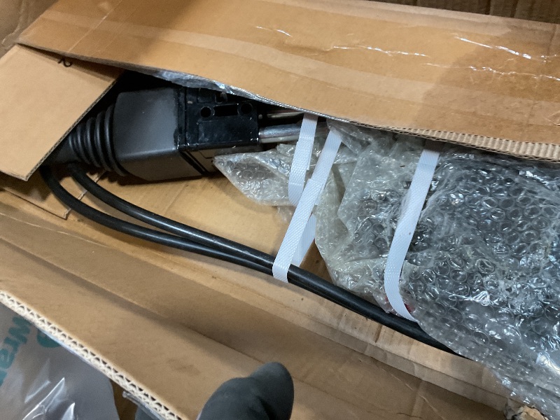 Photo 1 of **OIL LEAKED OVER PACKAGE**Solarhome Hydraulic Control Valve Kit,Cable Remote Control Valve Kit with 2 Spool Valve 80lpm/ 21gpm and 2 Cables Remote Joystick