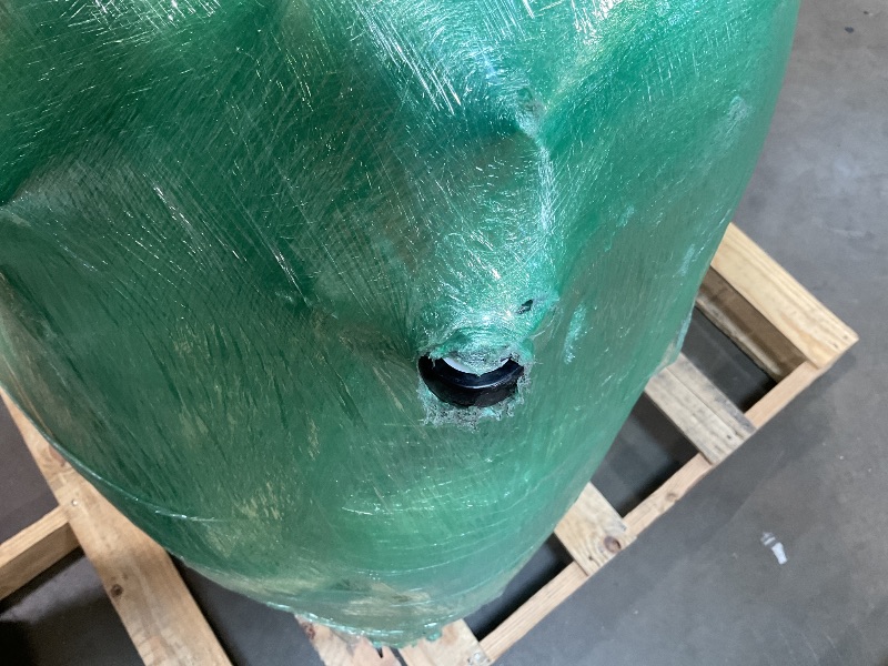 Photo 1 of **DIRT AND SCRAPES FROM TRANSPORT **Nicbex 73.2" Queen Size Pull Out Couch Bed Convertible Sleeper Loveseat Sofa Velvet Upholstered Futon Sofá Bed Oversized 3 in 1 Pullout Sofa&Couch with Pillow-top Armrest for Living Room, Office