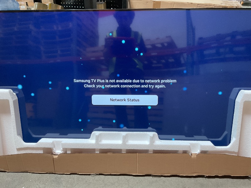 Photo 1 of *SCREEN FLICKERS* Samsung 65-Inch Class Neo QLED QN70F 4K Mini LED Smart TV (2025 Model) NQ4 AI Gen2 Processor, Quantum Matrix Technology Slim, Motion Xcelerator 144Hz, Samsung Vision AI, Alexa Built-in