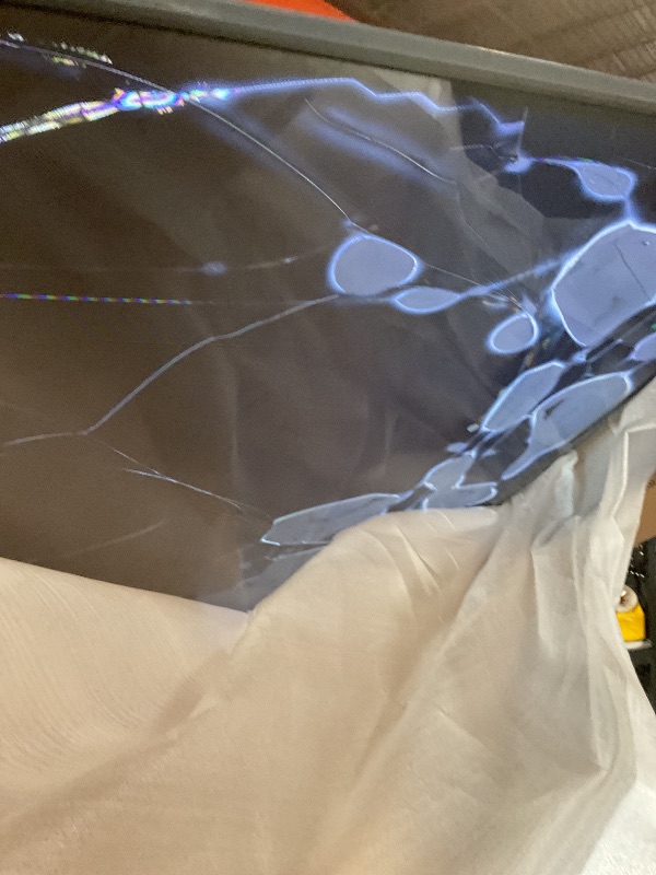 Photo 1 of **DAMAGED SCREEN. SELLING FOR PARTS**SAMSUNG 85-Inch Class Crystal UHD 4K DU7200 Series HDR Smart TV w/Object Tracking Sound Lite, PurColor, Motion Xcelerator, Mega Contrast, Q-Symphony (UN85DU7200, 2024 Model)