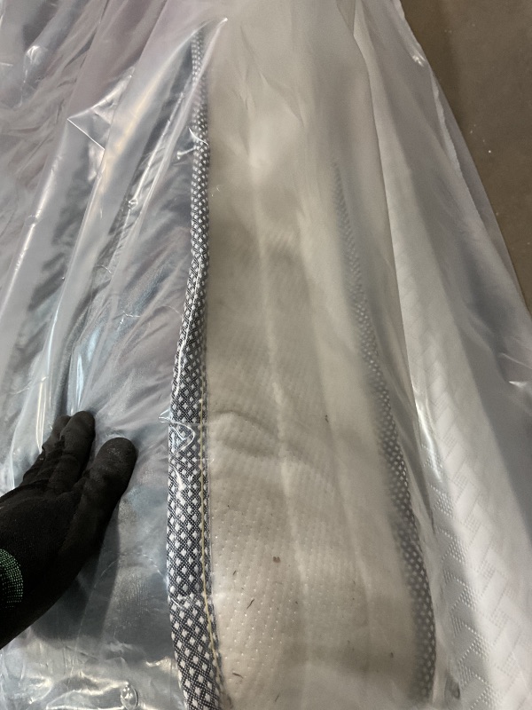 Photo 1 of **DIRTY FROM TRNSPORT**Madevos Full Size Mattress, 10 Inch Hybrid Mattress in a Box, Memory Foam and Individual Pocket Springs, Fiberglass Free, Soft and Breathable, Medium Firm Feel
