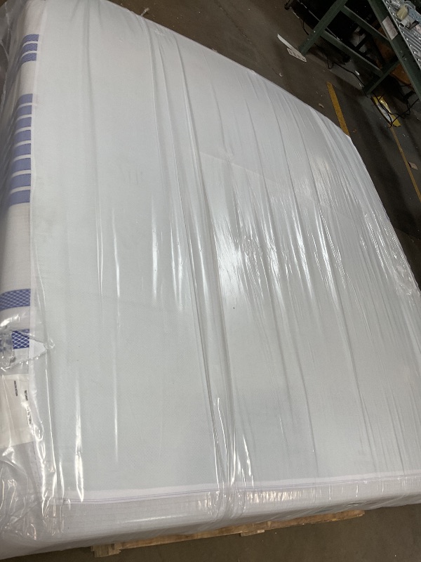 Photo 1 of **DIRTY FROM TRANSPORT**Vibe Gel Memory Foam Mattress, 12-Inch CertiPUR-US Certified Bed, King, White