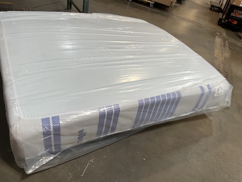 Photo 1 of **DIRTY FROM TRANSPORT**Vibe Gel Memory Foam Mattress, 12-Inch CertiPUR-US Certified Bed, King, White
