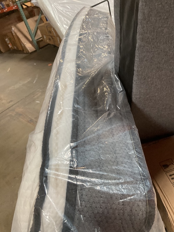 Photo 1 of **DIRTY FROM TRANSPORT**Review Full Mattress, 10 Inch Full Size Mattress,Memory Foam Hybrid Mattress,with Individual Pocket Spring for Motion Isolation & Silent Sleep, Pressure Relief,Plush Firmness.