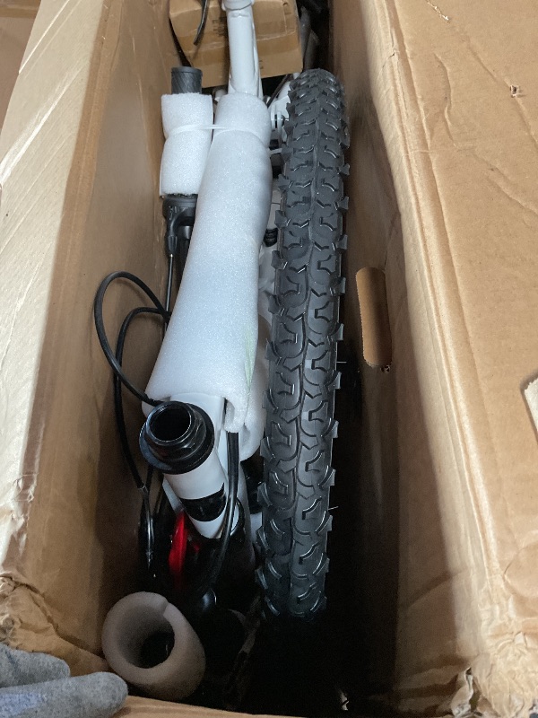 Photo 1 of **FOR PARTS/ ISSUES WITH BACK TIRE CHAIN/FRONT TIRE RIM BENT** Huffy Stone Mountain Mens 26 Inch Mountain Bike, Cloudy Grey Gloss Frame, 21-Speed Shimano Twist Shifting, Dual Suspension, Comfort Saddle | 20"/24"/26" Sizes, 6-21 Speeds, Dual Suspension Ava