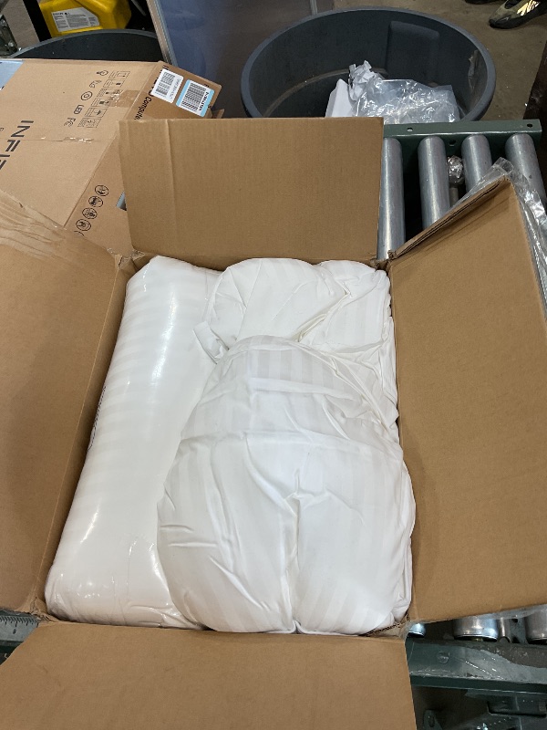 Photo 1 of Beckham Hotel Collection Bed Pillows Standard/Queen Size Set of 2 - Original Down Alternative Pillow for Sleeping - Bedding for Back, Stomach or Side Sleepers