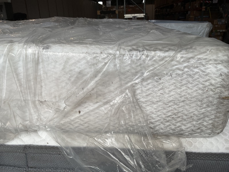 Photo 1 of *DIRTY FROM TRANSPORT* FDW 8 inch Twin Mattress Gel Memory Foam Mattress for Cool Sleep & Pressure Relief, Medium Firm Mattresses CertiPUR-US Certified/Bed-in-a-Box/Pressure Relieving (8 in, Twin)