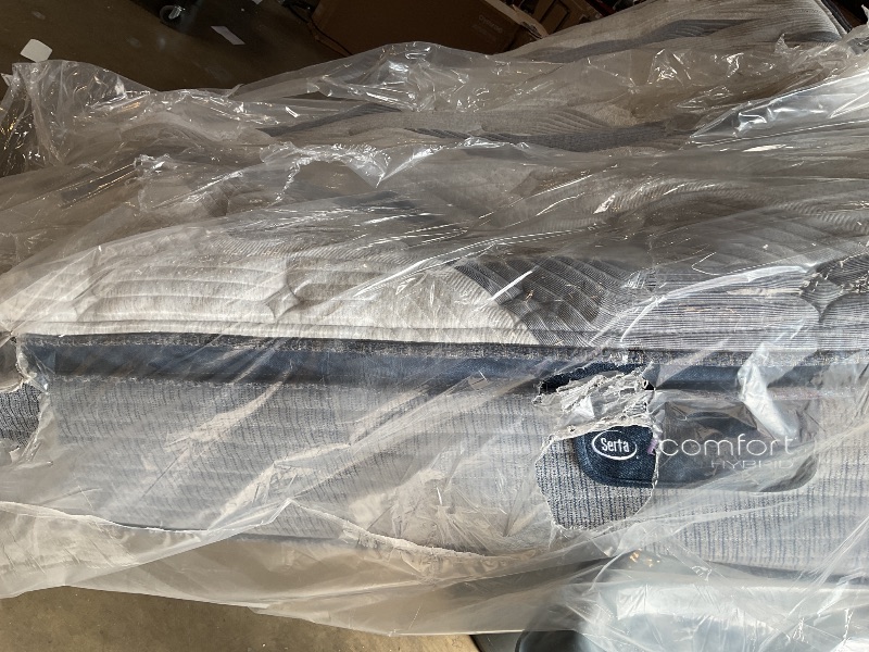 Photo 1 of *DIRTY FROM TRANSPORT* Serta® iComfort® Hybrid Blue Fusion 300 Plush Pillow Top Queen Mattress