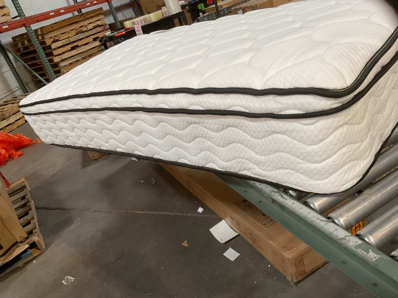 Photo 1 of **DIRTY FROM TRANSPORT **Twin Mattress 12 inch Gel Memory Foam Mattress Medium Firm Mattresses for Cool Sleep Relieving Pressure Relief CertiPUR-US Certified Mattress 
