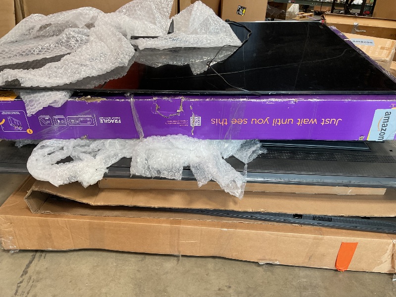 Photo 1 of *FINAL SALE/ NO RETURNS/ PALLET OF NON FUNCTIONING TV QTY8*