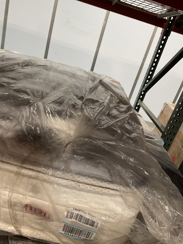 Photo 1 of **DIRTY FROM TRANSPORT // WIL NEED A TRUCK TO PICKUP ****Pallet of 5 mattresses.