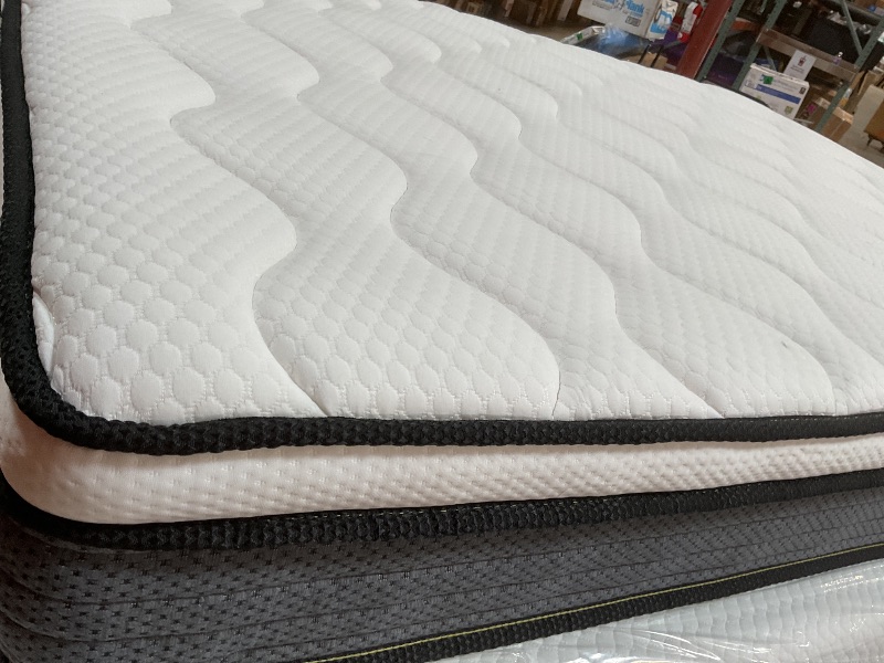 Photo 1 of **DIRTY FROM TRANSPORT **Review Full Mattresses, 10 Inch Full Size Mattress.  Memory Foam Hybrid Mattress with Individual Pocket Spring Coils for Motion Isolation & Silent Sleep, Pressure Relief, Plush Firmness
