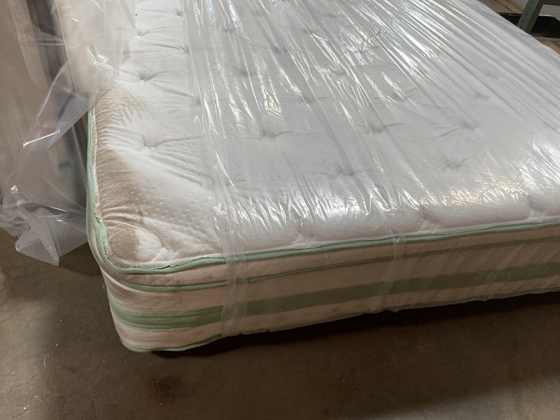 Photo 1 of **DIRTY FROM TRANSPORT **Novilla King Size Mattress 14 inch, King Size Hybrid Mattress  with Motion Isolation,Gel Memory Foam with Pocket Springs for Support & Pressure Relief, Medium Firm Pillow Top Mattresses