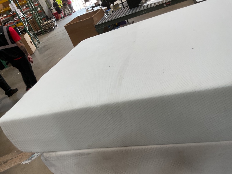 Photo 1 of **DIRTY FROM TRANSPORT **Green tea, queen mattress