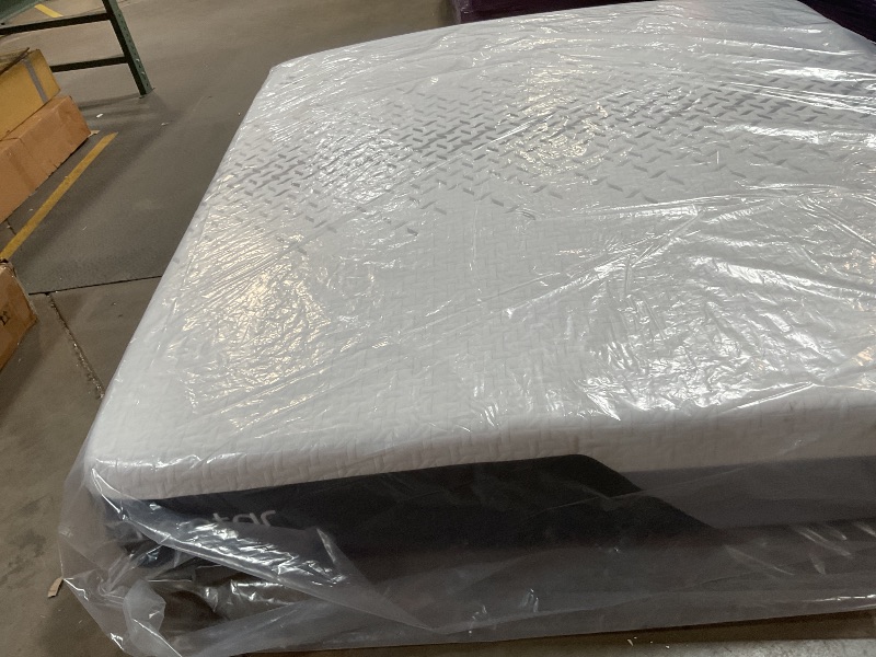 Photo 1 of **DIRTY FROM TRANSPORT **nectar 5.0 premiere 13 inch foam mattress king